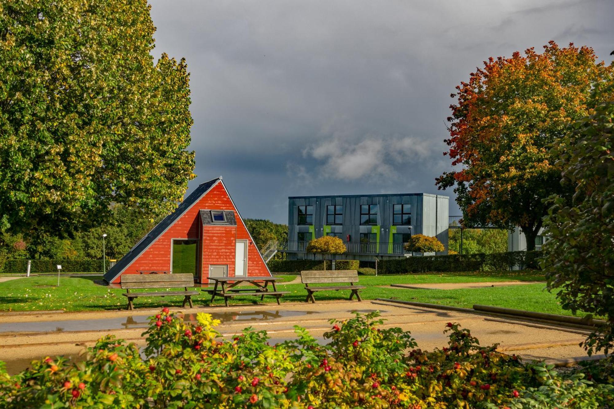 Zentrum Worriken Holiday Cottages ビュートゲンバッ エクステリア 写真